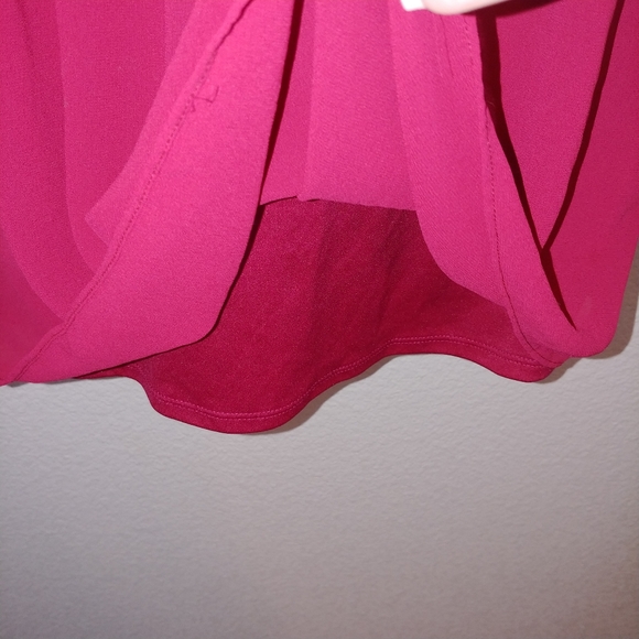 By & by red bell sleeve dress with middle cut out - Picture 3 of 7